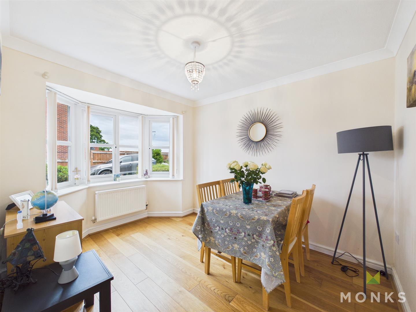 50 Milars Field, Oswestry, SY10 9PU For Sale
